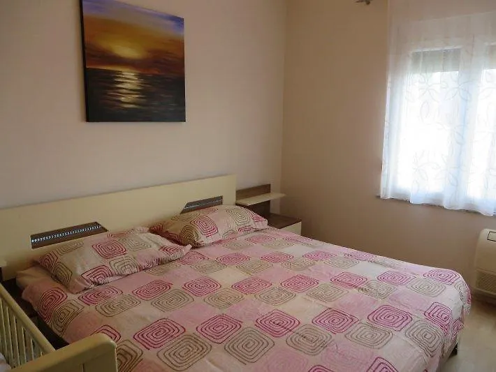 Apartment Mare Medulin